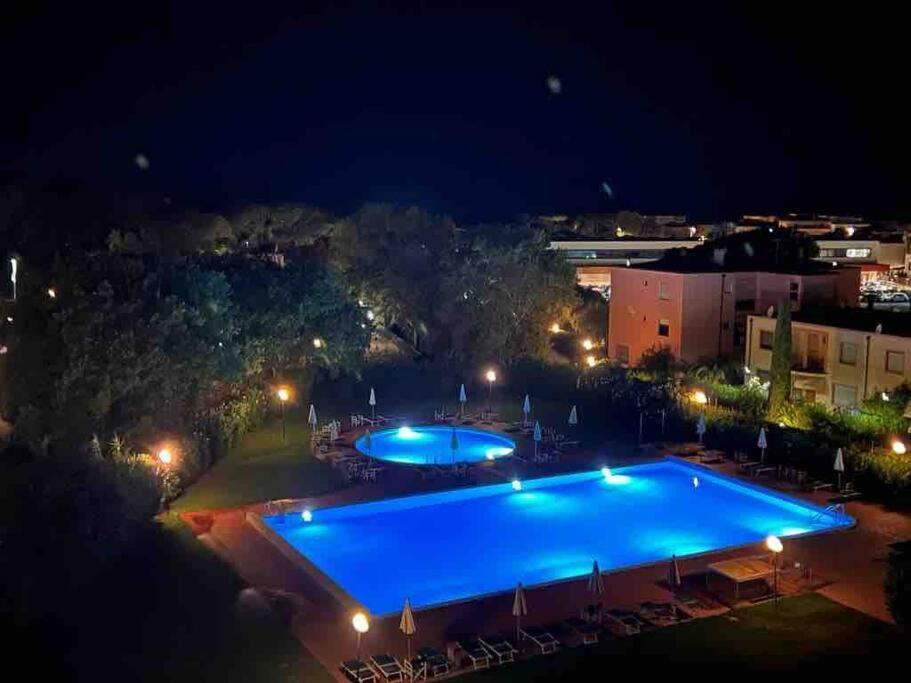 Appartamento Tranquillo Con Patio E Piscina La Caduta Exteriör bild