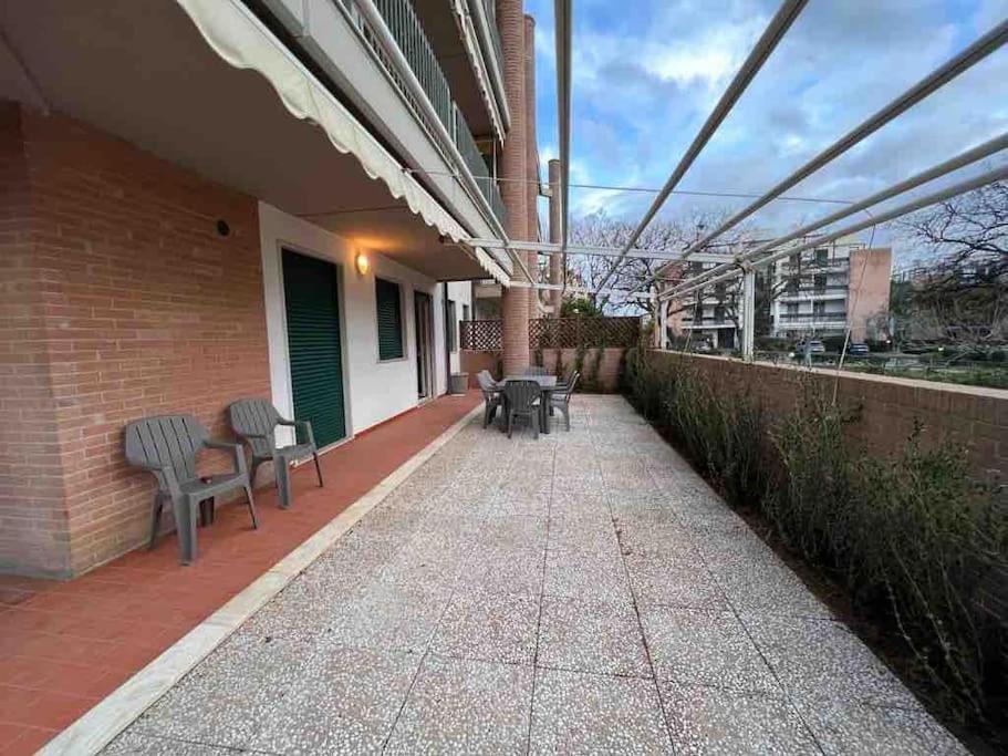 Appartamento Tranquillo Con Patio E Piscina La Caduta Exteriör bild